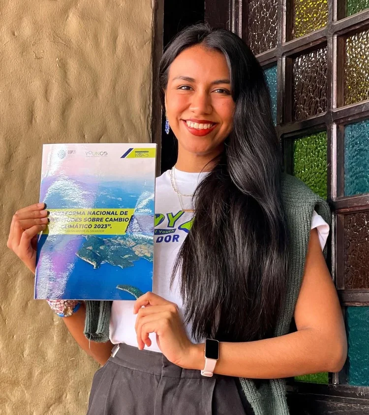 3f8c631c B2c8 49aa A856 17485e88b732