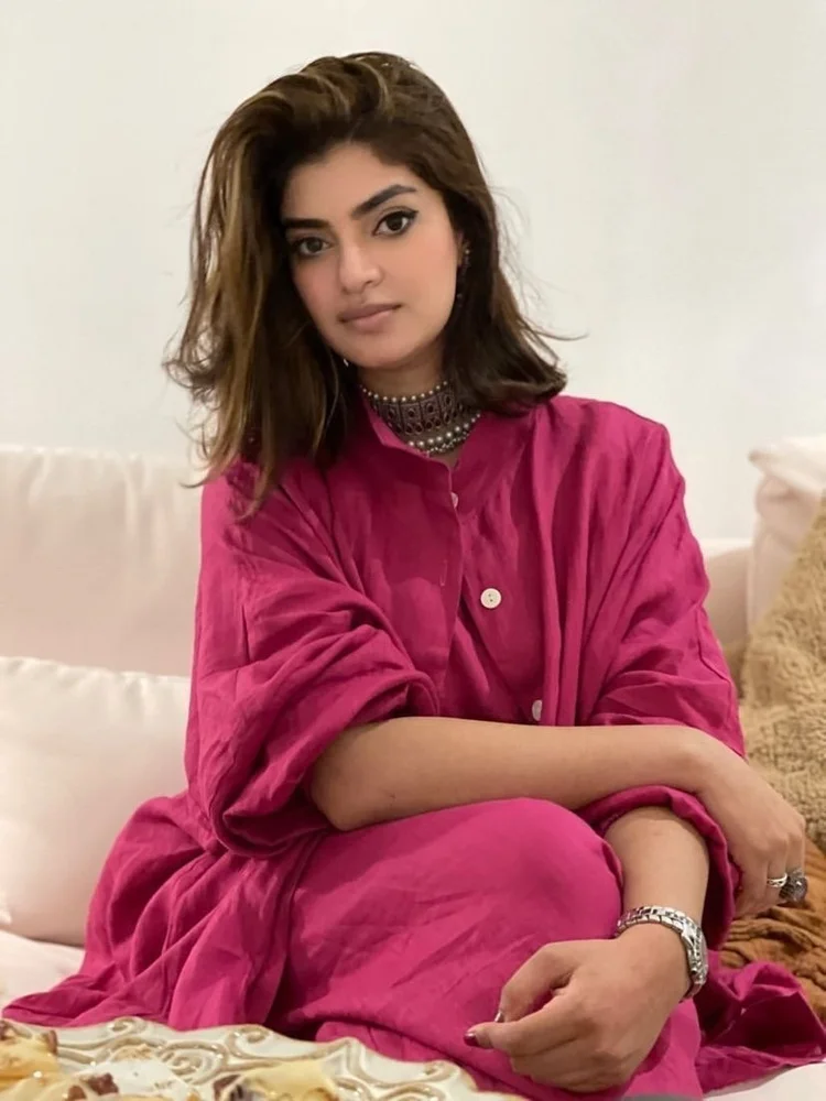 23 E151 C3 5 Beb 4 D E4 843 D D4 D9 E95 A94 F8